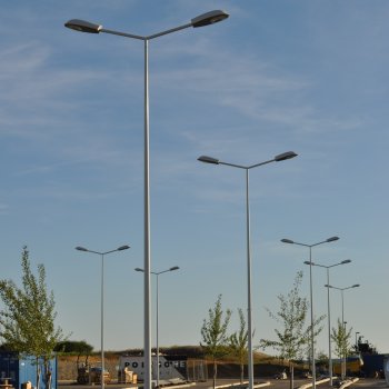 galva verlichtingspaal met demontabele arm dubbel